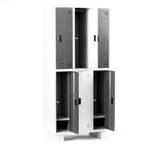 6 Door Locker